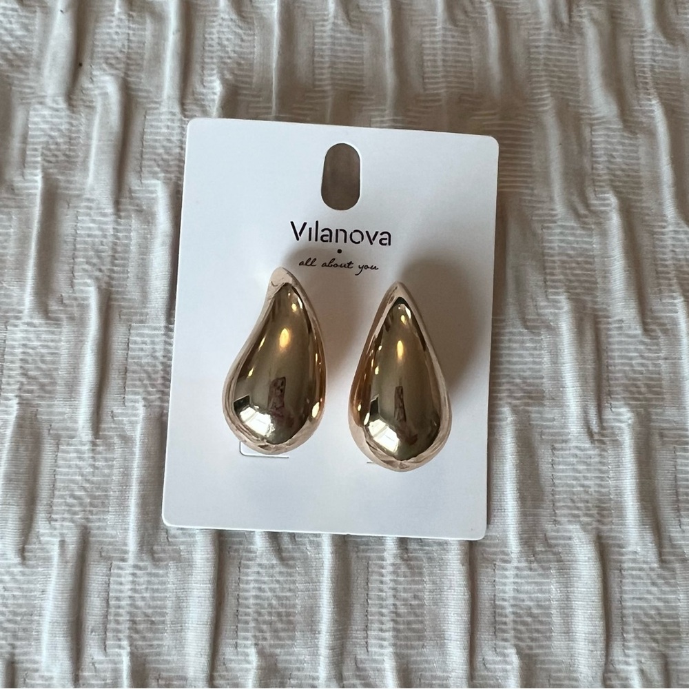 Vilanova Gold Teardrop Earrings